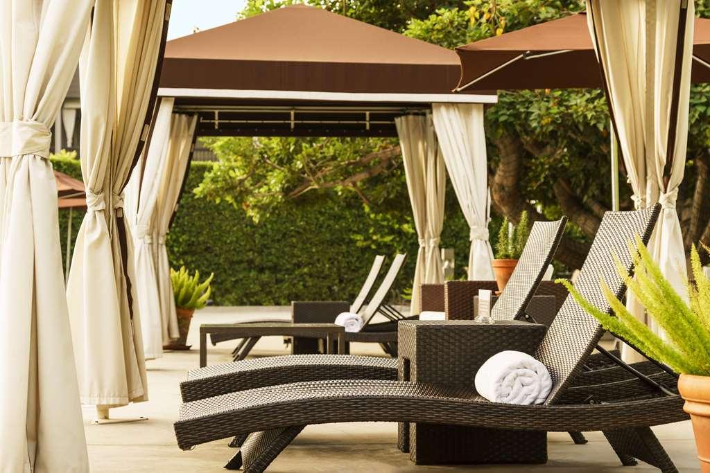 Luxe Sunset Boulevard Resort Los Angeles