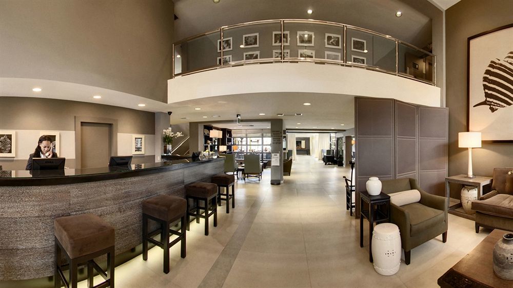 Luxe Sunset Boulevard Resort 4*